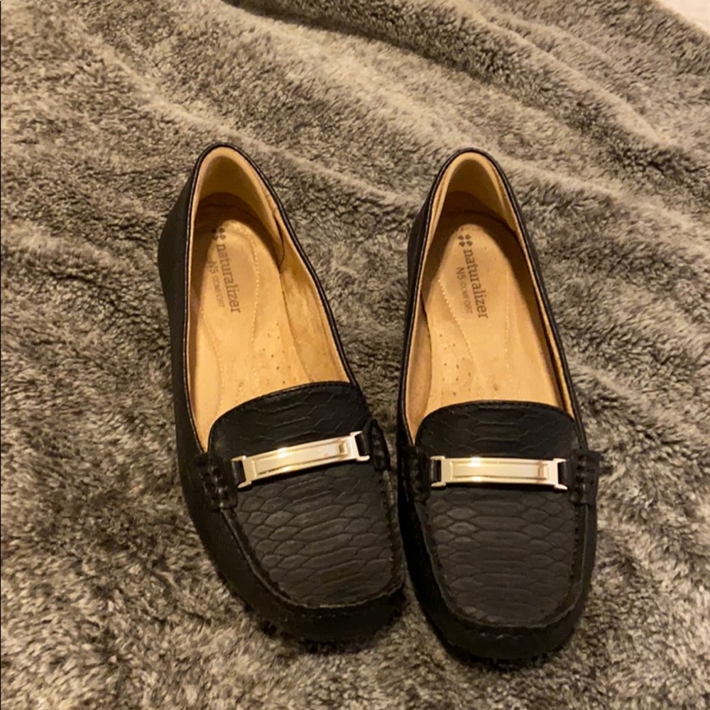 Naturalizer black Gadget loafer size 7, like new